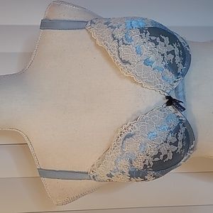 Victoria Secret push-up bra